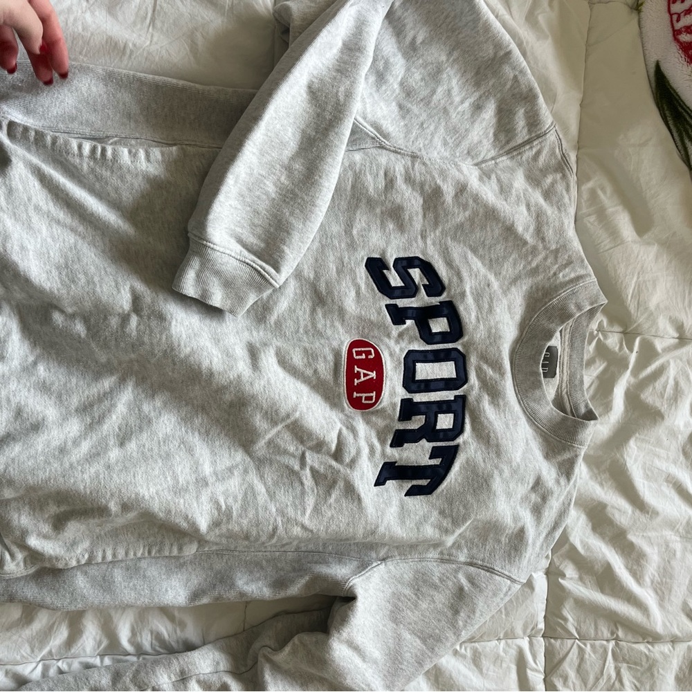 Vintage sport crewneck from gap